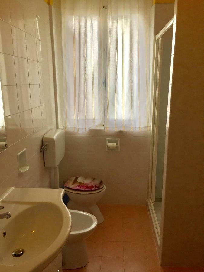 Villino Colussi Villa Lignano Sabbiadoro Buitenkant foto